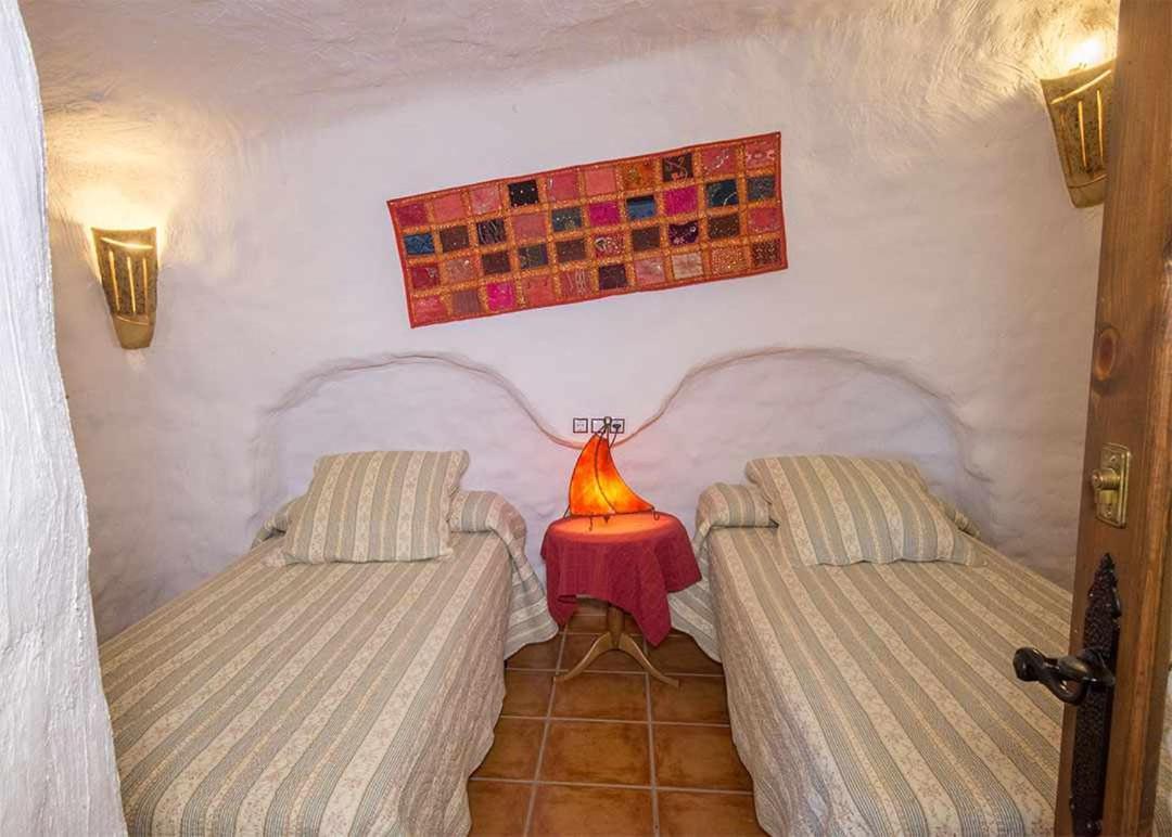 בית הארחה Casas Cueva El Mirador De Galera מראה חיצוני תמונה